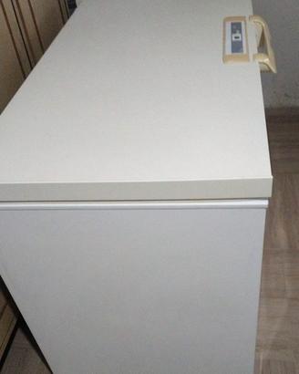 Congelatore a pozzetto Ocean A+ 296 litri