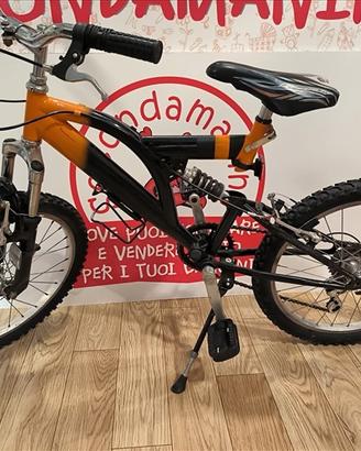 Biciclette varie età
