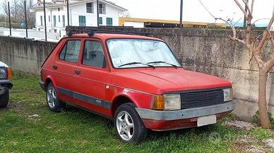 SEAT fura 5p + ASI - auto depoca -