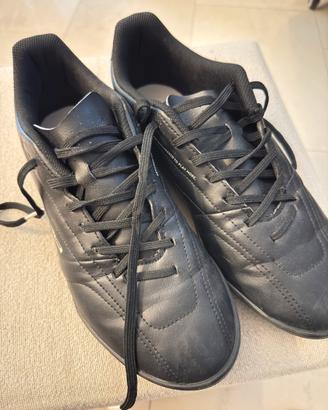 Scarpe da calcetto / Kipsta Tg. 45 - Ottime con