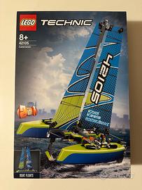 Lego Technic 42105 Catamarano Nuovo Sigillato