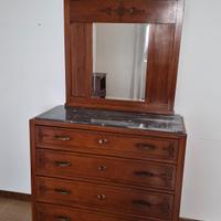 cassettone con specchiera