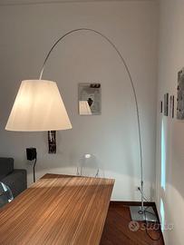 Lampada ad arco Lady Costanza Luceplan