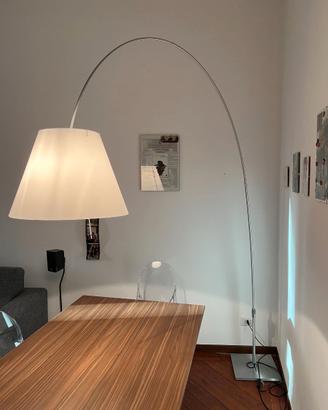 Lampada ad arco Lady Costanza Luceplan