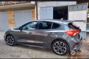 Ford Focu mk4 1.5 ecoblue 120cv st line