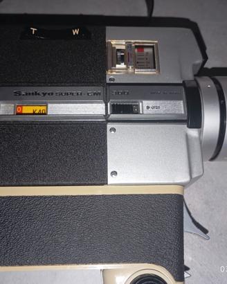 Cinepresa  Sankyo Super 8 cm 300 + pellicole Kodak