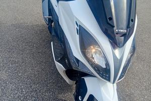 Kymco iciting 400i