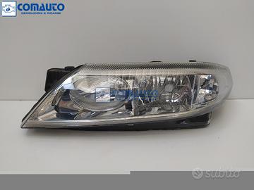 Faro ant sx RENAULT LAGUNA II SW '01