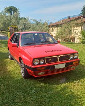 Lancia Delta HF Integrale 8V