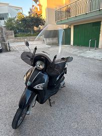 liberty 125 3v ie