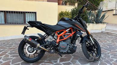 KTM Duke 390 (2023) Akrapovič