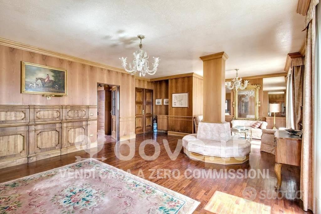 Appartamento di 140 m² con 4 locali e posto auto a - Vista 5