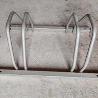 Rastrelliera / Portabici  per 2 bici