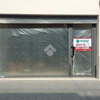 NEGOZIO A GAMBETTOLA