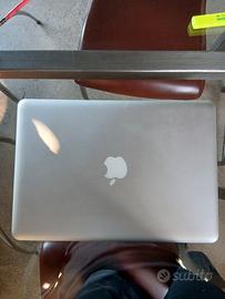 Mac Book 13 pollici early 2011