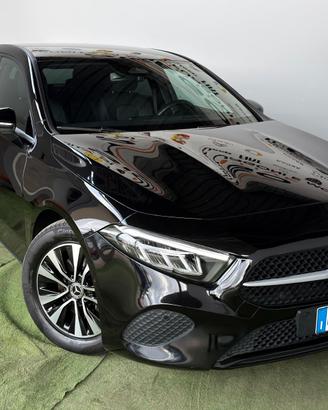 Mercedes-benz A 180 d Automatic AMG Line Advanced 