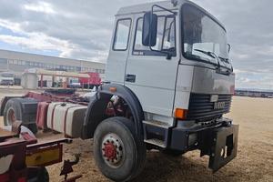 IVECO MAGIRUS 190.30 trattore 4x4 con impianto idr