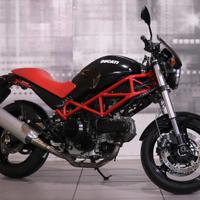 Ducati Monster 695