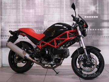 Ducati Monster 695
