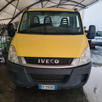 Iveco Daily con cassone fisso