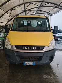 Iveco Daily con cassone fisso