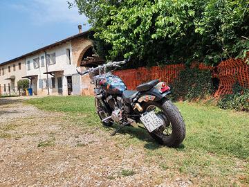 Yamaha Virago  