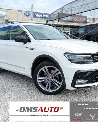 Volkswagen Tiguan 1.4 TSI 150 CV DSG Executiv...