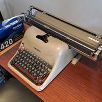 Olivetti Lexikon 80, macchina da scrivere
