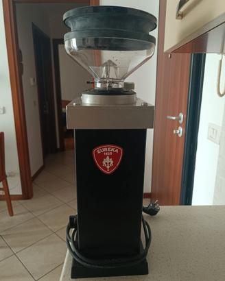 Macinacaffè professionale Eureka Drogheria MCD4