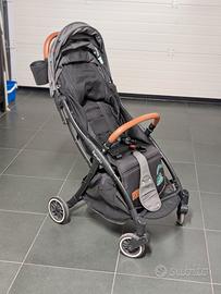 PASSEGGINO LEGGERO LIONELO JULIE ONE