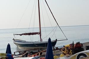 Barca a vela - cutter con armo aurico