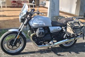 moto guzzi V7 850 special