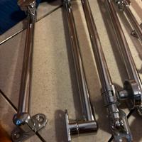 Conpasso telescopico