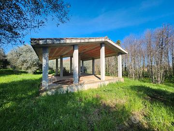 San cesareo:rustico indipendente