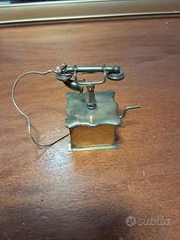 soprammobile telefono 