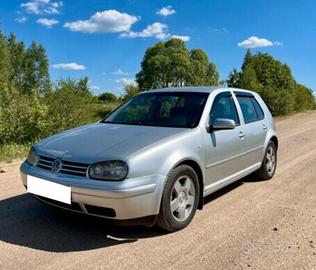 Ricambi volkswagen Golf 4 serie grigio