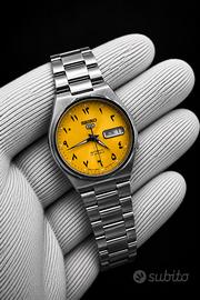 Vintage Seiko 5 Automatic Arabian Dial 7009 Day Dt