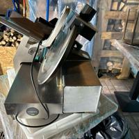 2 affettatrici professionali