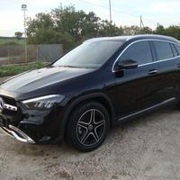 Mercedes- GLA 200 d Digital Edition 150CV MY 2023