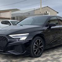 Audi A3 SPB S Line interno ed esterno 2.0 TDI...