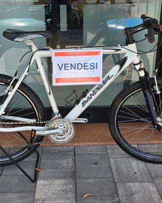 MTB Muscolare 26" – Condizioni eccellenti,