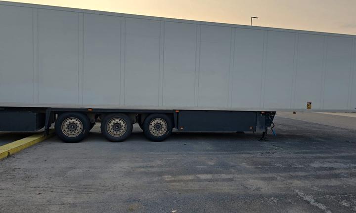 Semirimorchio frigo Schmitz