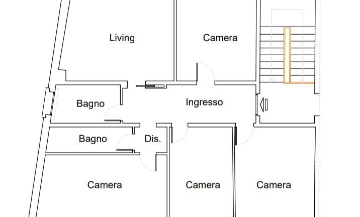 Privato. Ristrutturato a nuovo 5 locali 2 bagni