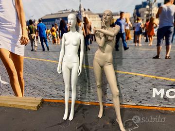 Manichini moda professionali