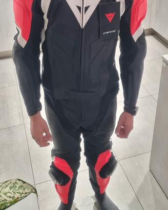 Tuta moto