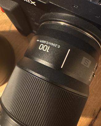 Lumix 100mm f2.8 Macro