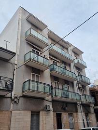 Attico bivano con terrazzo