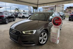 AUDI A3 2.0 TDI S TRONIC DESIGN