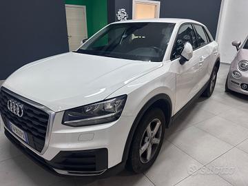 Audi Q2 35 TDI S tronic Business Design