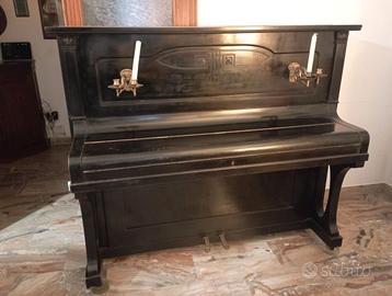 Pianoforte verticale